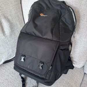 Lowepro Fastpack BP 250 AW II